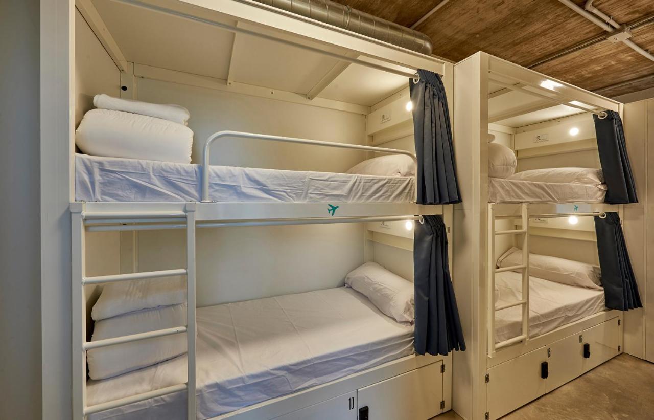 Hostelfly Madryt Zewnętrze zdjęcie